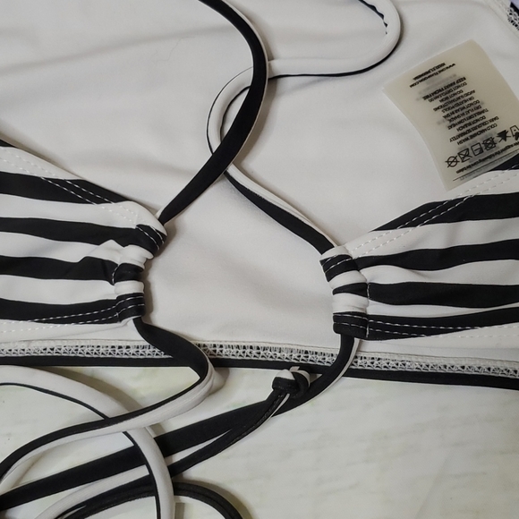 One Teaspoon Tank Style Striped Bikini Top - Picture 5 of 8